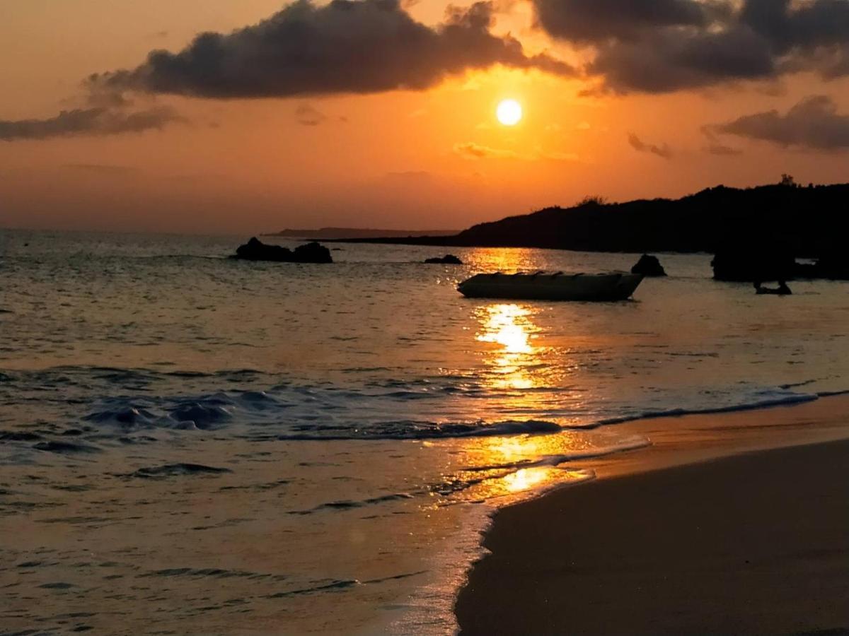 海灘戀情 Beach Love 近沙灘-國旅卡特約商店 鵝鑾鼻（ガランビ） エクステリア 写真